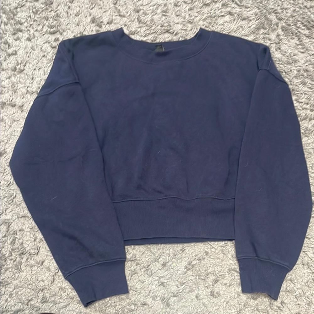 Wild Fable Navy Cropped Sweatshirt